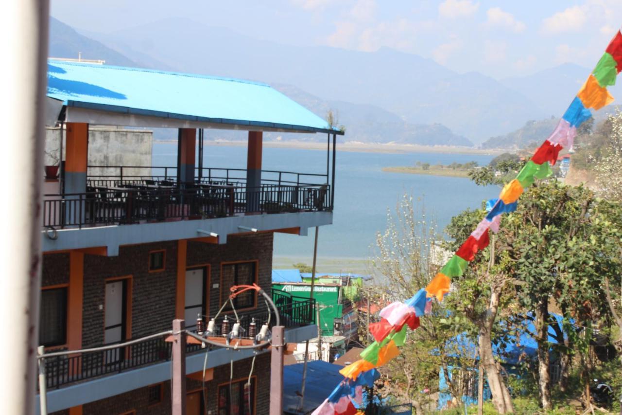 Hotel Direction Pokhara Eksteriør billede