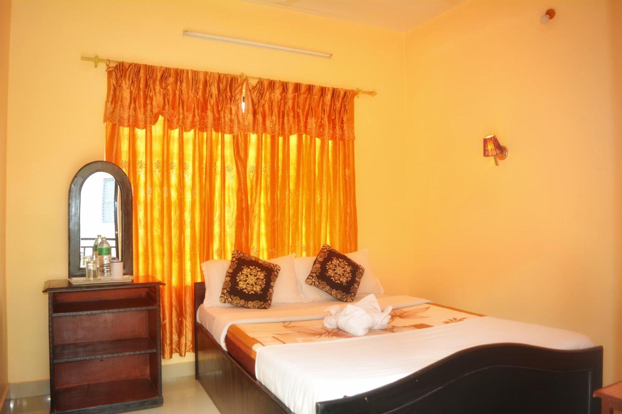 Hotel Direction Pokhara Eksteriør billede